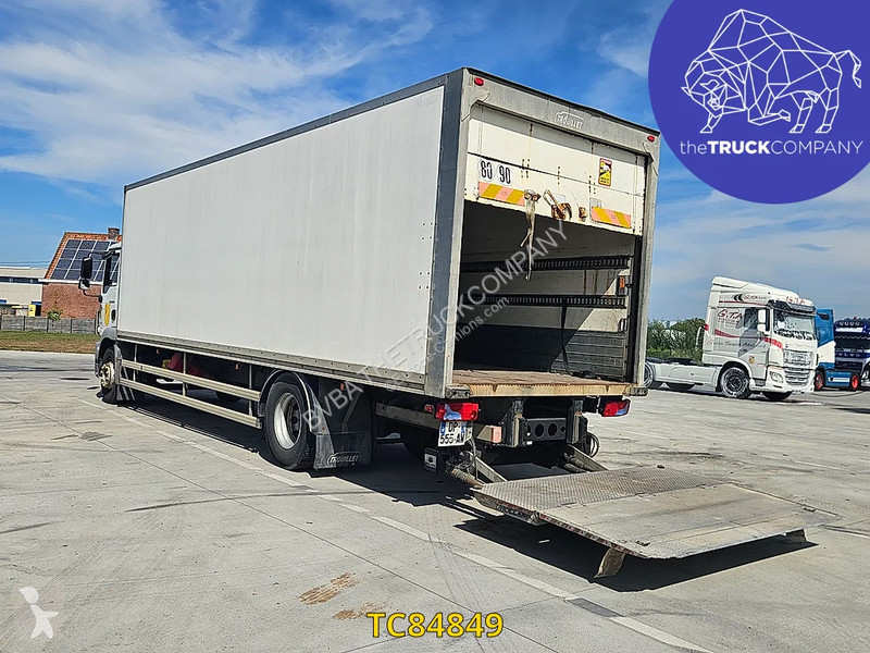 Vrachtwagen MAN TGM 290