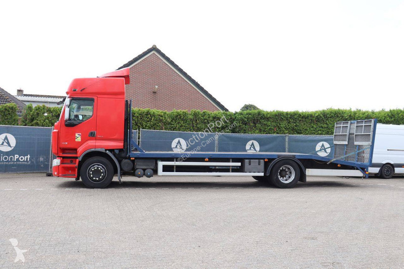 Camião Renault PREMIUM