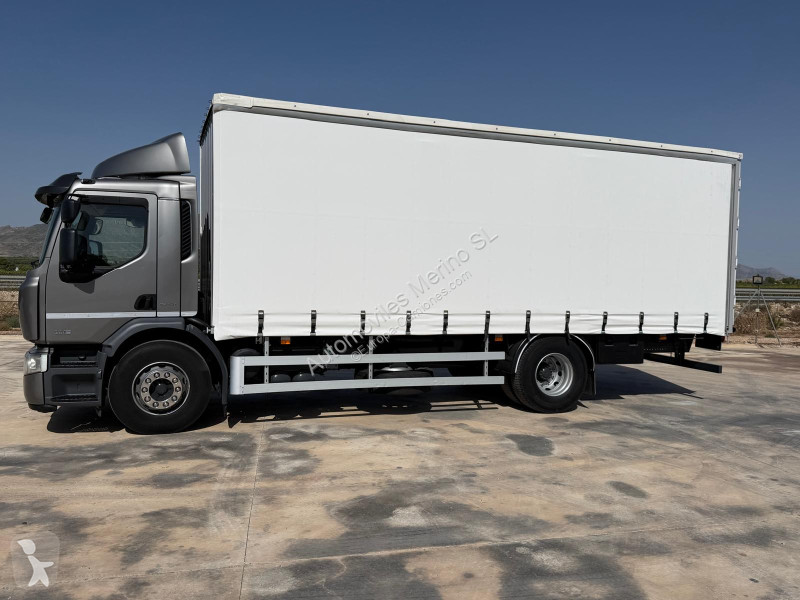 Camion Renault P