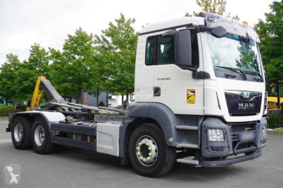 Camion polybenne MAN