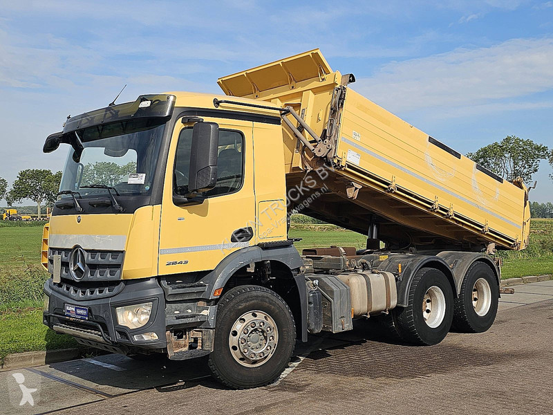 Camión Mercedes ACTROS 2643