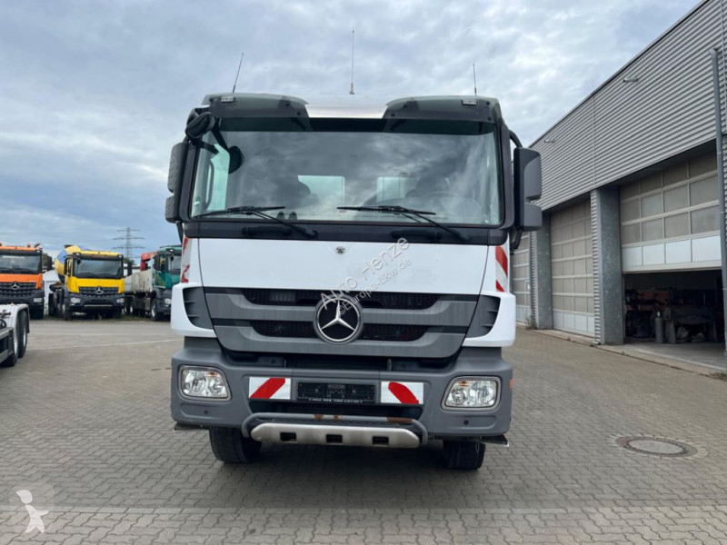 Camión Mercedes Actros 3241 B 8x4  Betonmischer...
