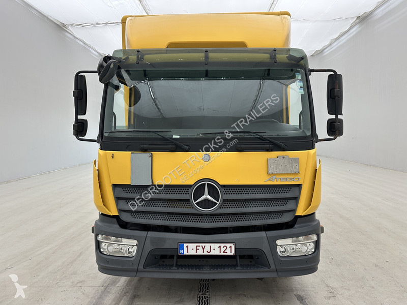 Vrachtwagen Mercedes