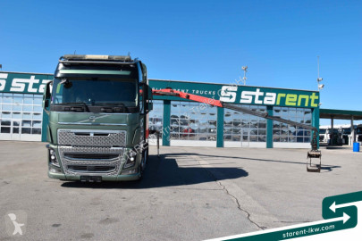 Camión maderero Volvo