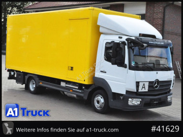 Camion fourgon Mercedes