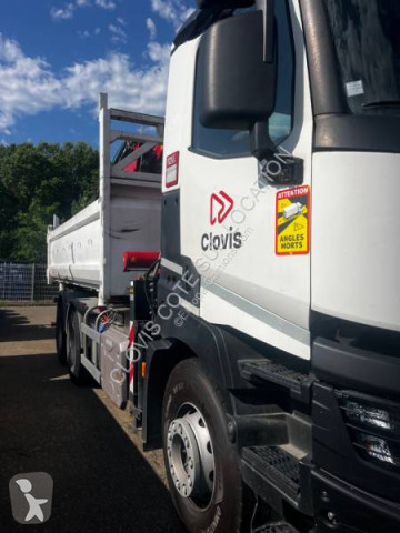 Camion benne Renault