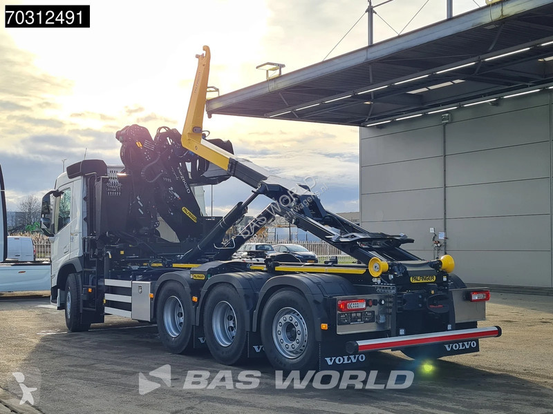 Camion Volvo 8X4 COMING SOON! NEW Palfinger...