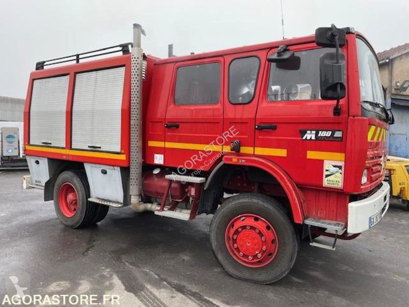 Camion Renault M180