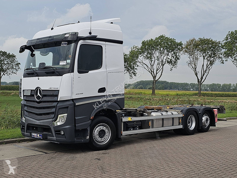 Camion Mercedes ACTROS 2548 6X2 RETARDER WB490