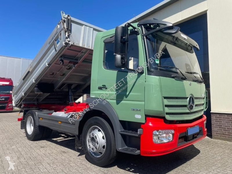 Vrachtwagen Mercedes Atego 1324 K 4x2 Atego...