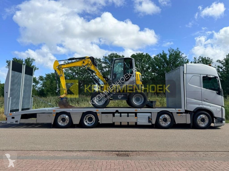 Трал Volvo FH 500 8x2 Machine transporter | New