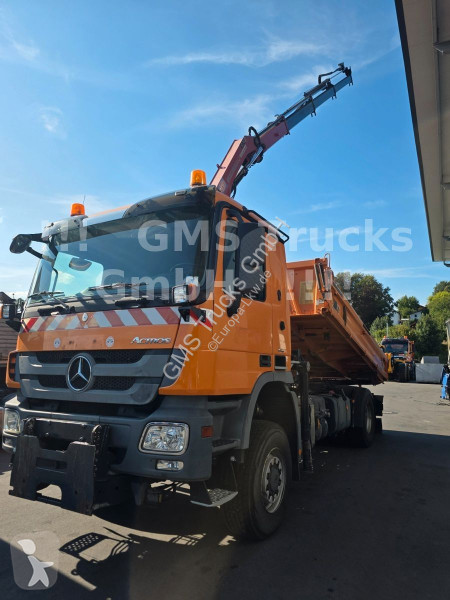 Camion Mercedes 2032 / Kipper+Kran / Kommunal /...