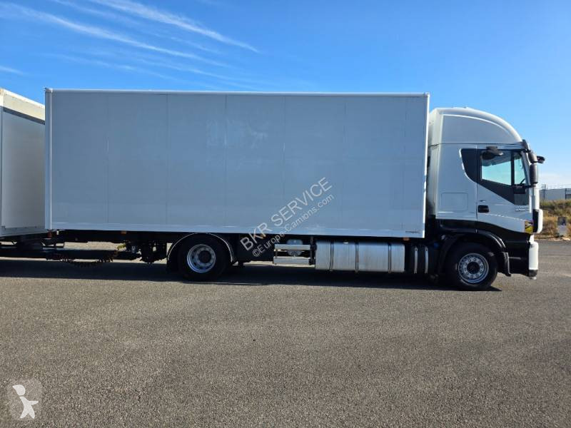 Vrachtwagen Iveco