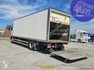 Camion fourgon