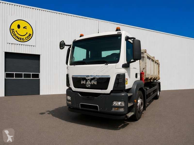 Camion MAN 18.360