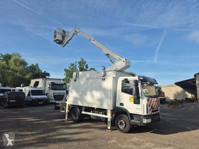 Vrachtwagen Iveco