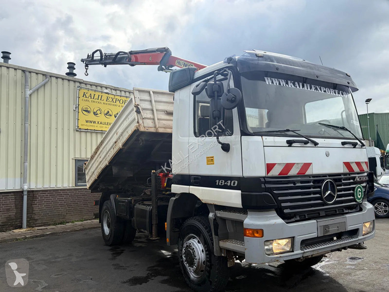 Camión Mercedes 1840 Kipper Crane 4x4 Manual...