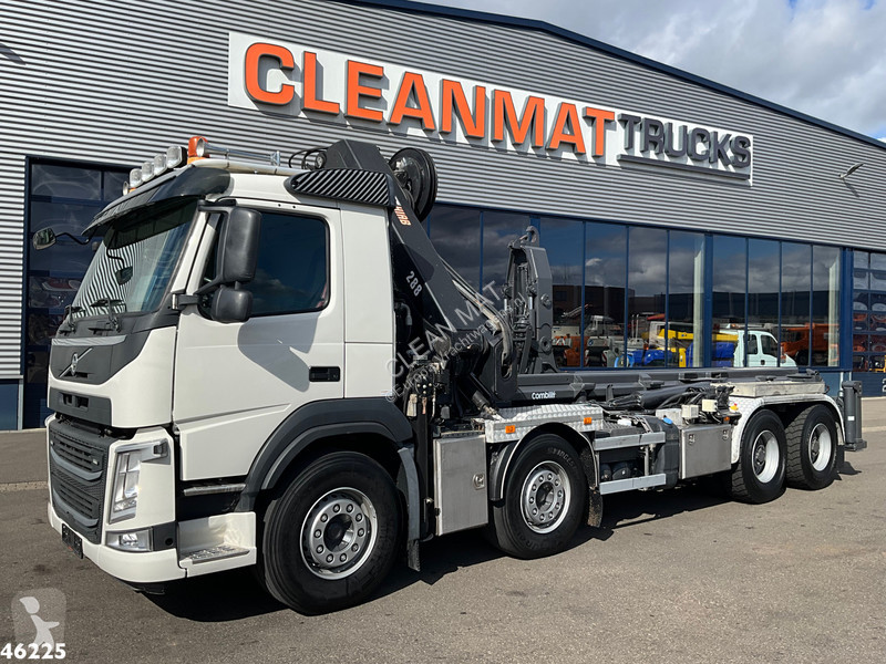 Camión Volvo 8x4 Hiab 28 Tonmeter laadkraan met...