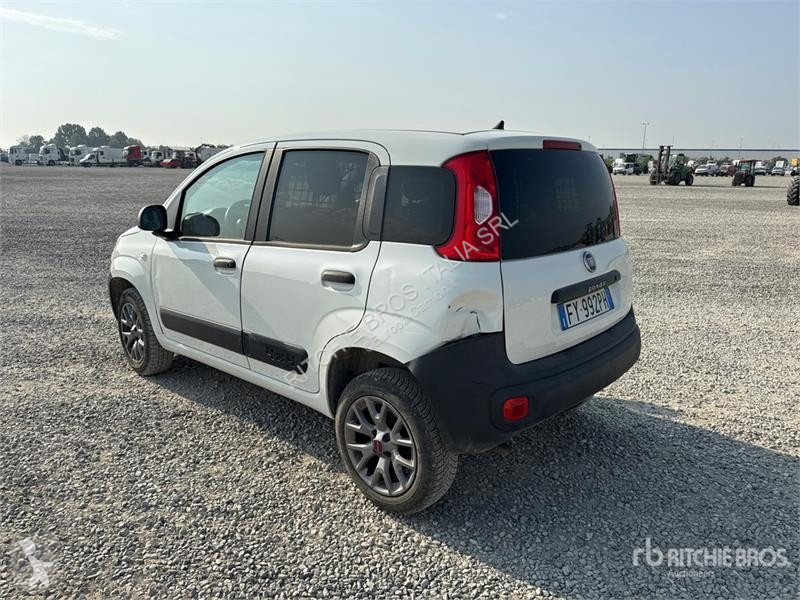 Комерційні автомобілі Fiat Panda