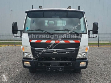 Camion tri-benne Fuso