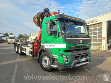 Camión portacontenedor de gancho Volvo