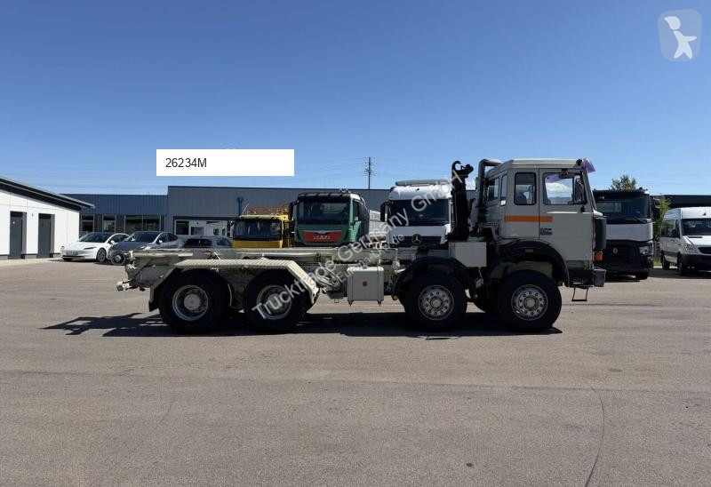 Camión Iveco 676 300-30 AH
