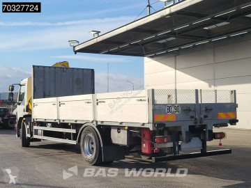 Camion grue DAF