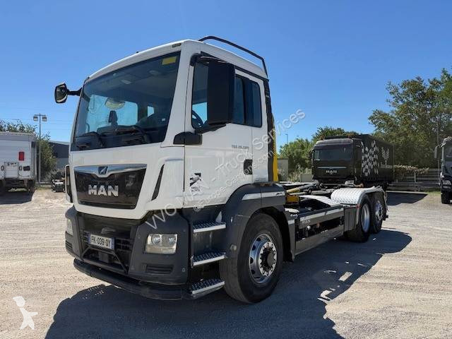 Camion MAN 26.500