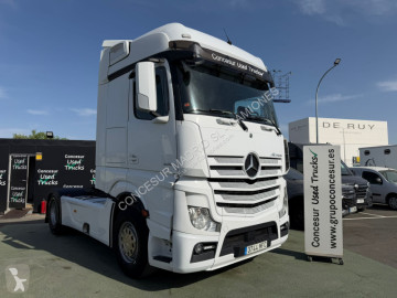 Інші вантажівки Mercedes
