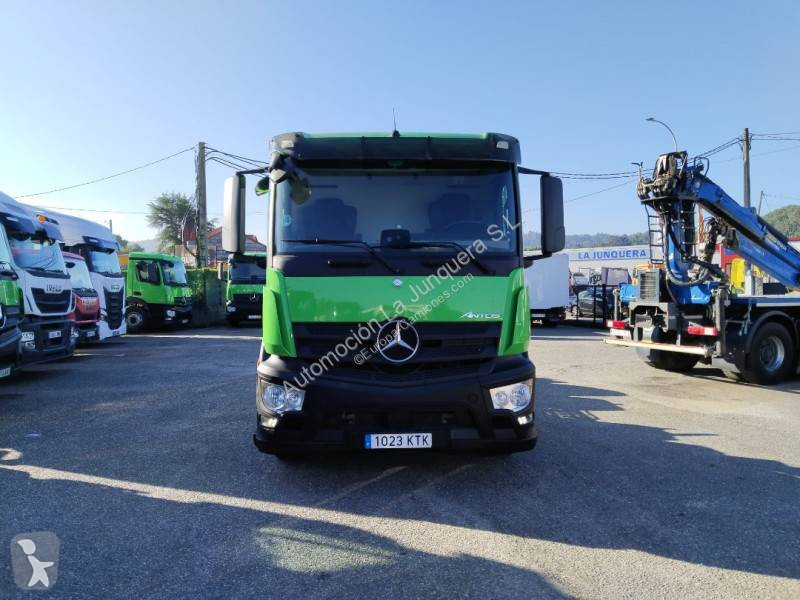 Mercedes 1827 L truck