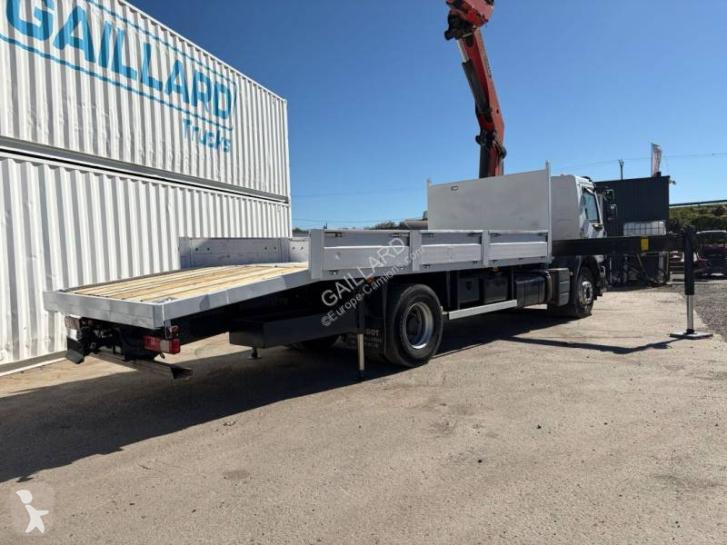 Kamion Renault 370 DXI