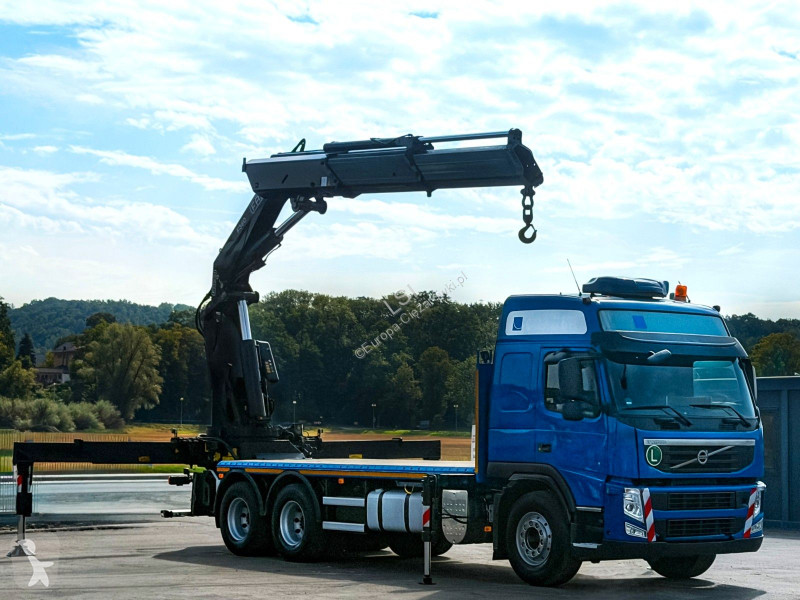 Camión Volvo 460 Platform 5,80 m FASSI...