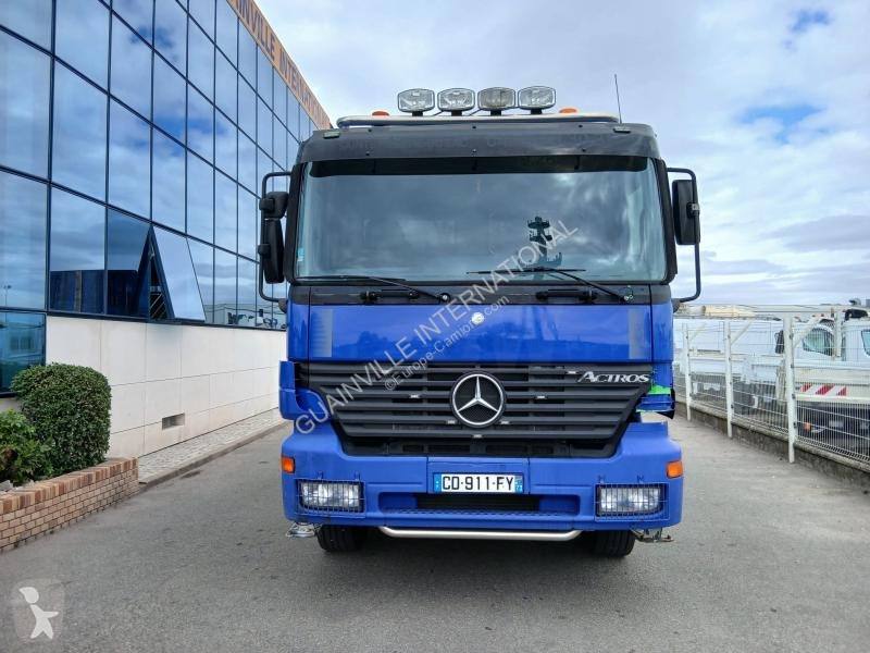 Camión Mercedes 2535