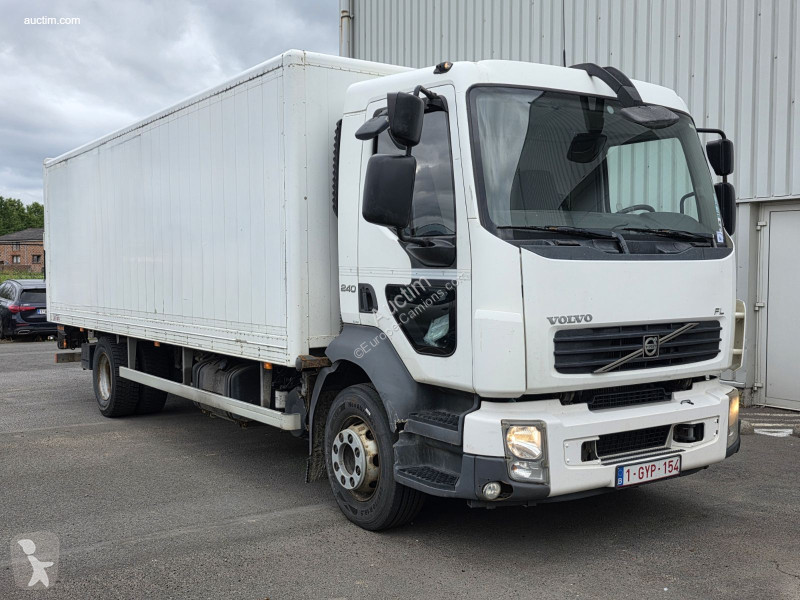 Camión Volvo fl