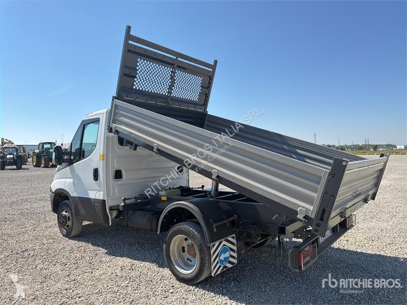 Furgoneta Iveco