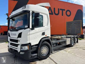 Camión Scania L P 500 6x2*4 9 TON FRONT AXE / RETARDER