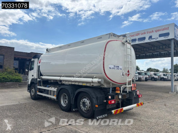 Camión Volvo FM7 FM 370 6X2 LAG Fuel tanker 18.950 Liter 4 compartments Steering axle VEB Euro 6