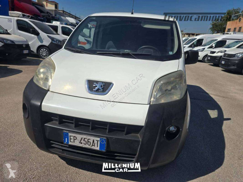 Camión Peugeot PEUGEOT BIPPER 1.3MJT  2013