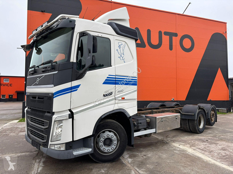 Camión Volvo 460 6x2*4 CHASSIS L=7739 mm