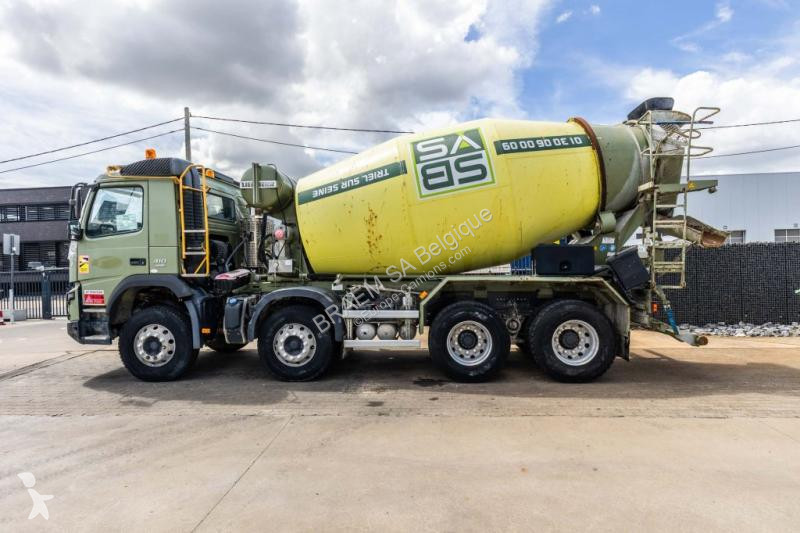 Camión Volvo FMX 410+LIEBHERR