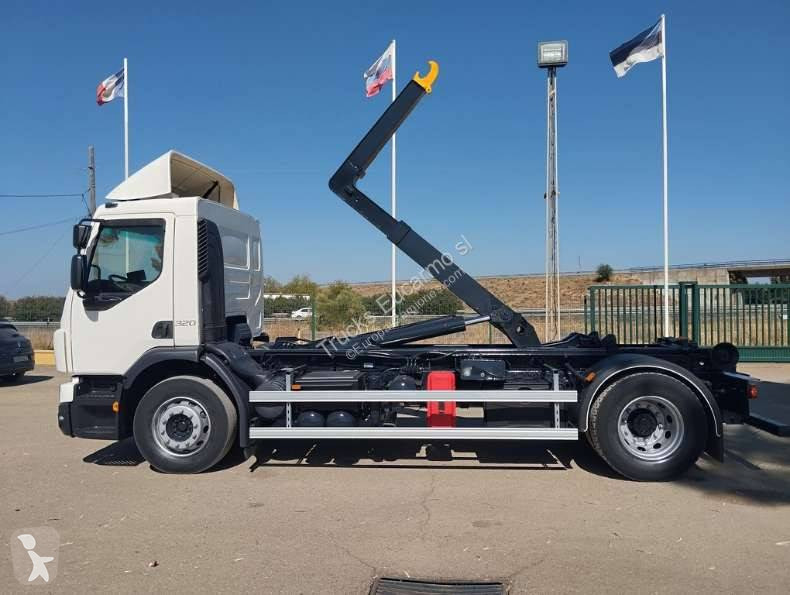 Camión Volvo 320