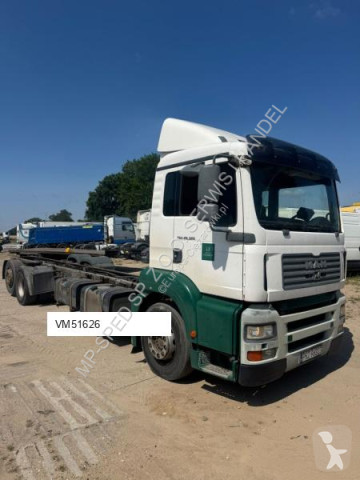 Vrachtwagen chassis MAN