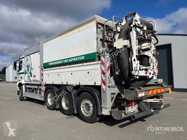 Kamion Mercedes 3251