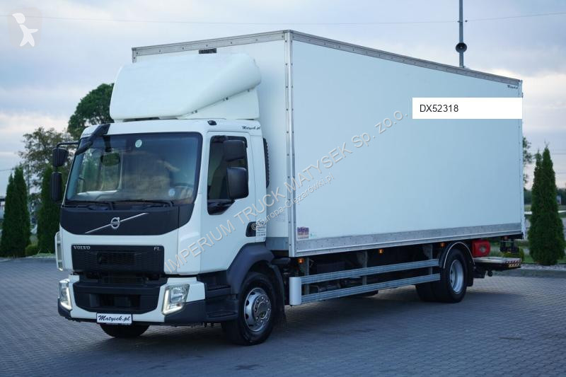 Camión Volvo FL 250 / KONTENER 7,8 M / 4x2 /...
