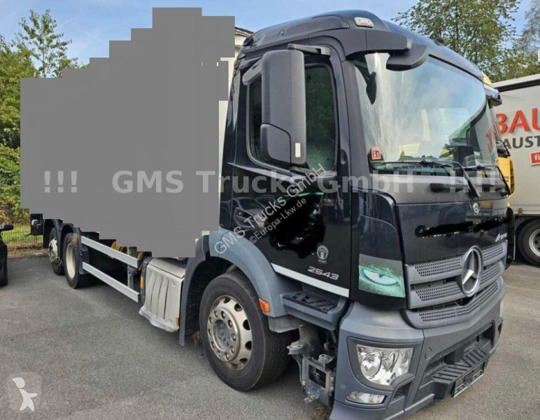 Camión Mercedes 2543 / Lenkachse / WB 4600 /...