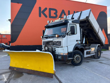 Camión volquete Volvo