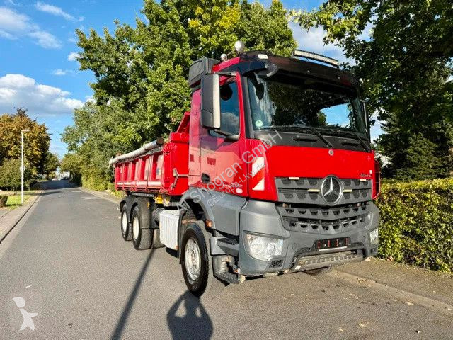 Camión Mercedes 2642/6x4/ 3 x - Seiten Kipper...