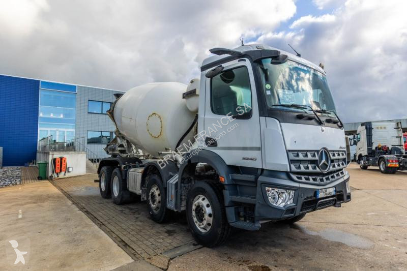 Техника для бетона Mercedes  AROCS 3240...