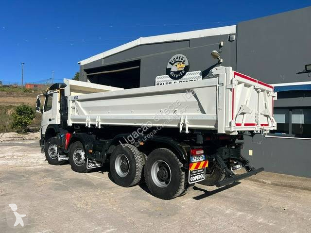 Kamion Volvo 460
