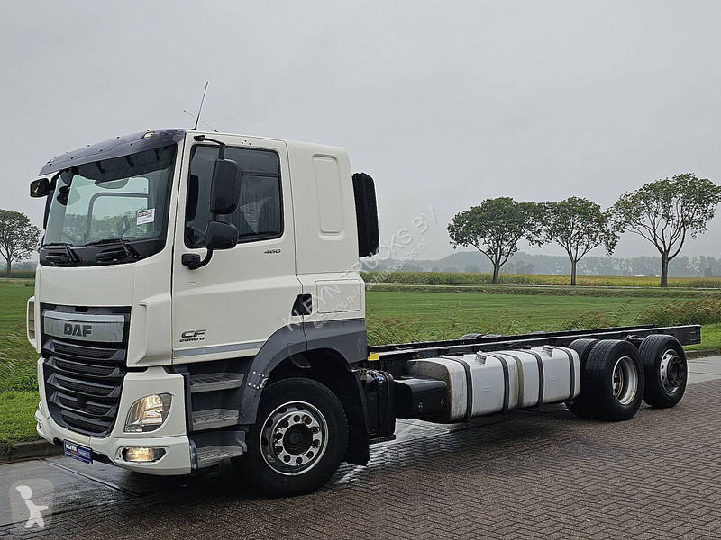 DAF 460 6x2 truck